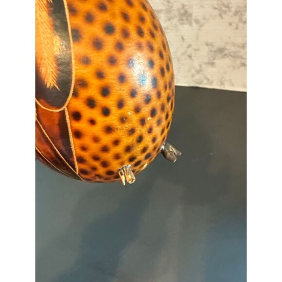 Hand Carved and Stained Dried‎ Gourd Kiwi Bird Vintage 7.5" Tall Folk Art - Picture 5 of 6